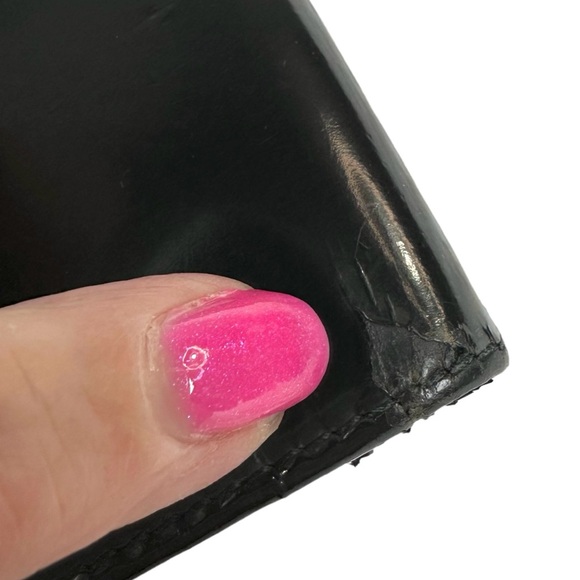 ❌SOLD🖤Vintage Gucci Patent Leather Bifold Long Wallet - Picture 8 of 15